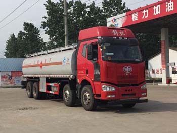 程力威牌CLW5322GYYC5型运油车