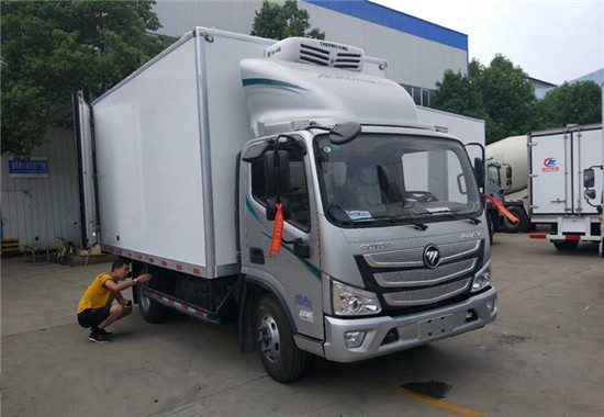 欧马可新款S3冷藏车