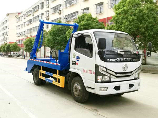 国六东风摆臂式垃圾车（6方）